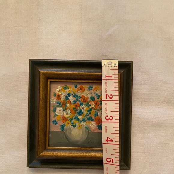 Vintage miniature framed flower painting -  signed by artist Vilsom - Picture 5 of 5